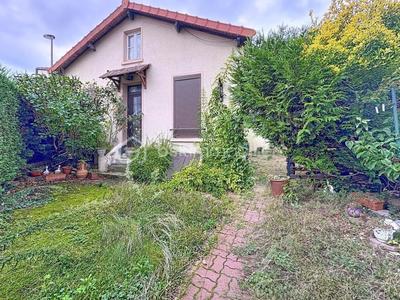 Maison - 44 m² - 4 pièces