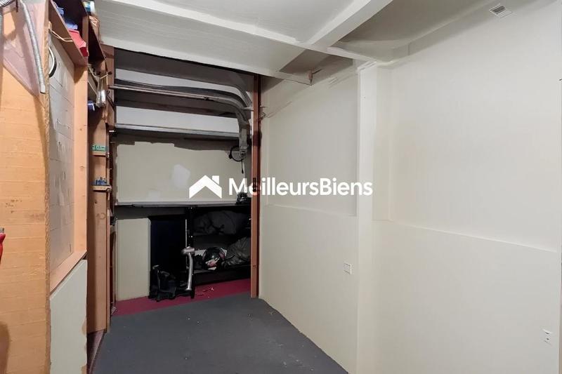 Appartement - 81 m² - 4 pièces