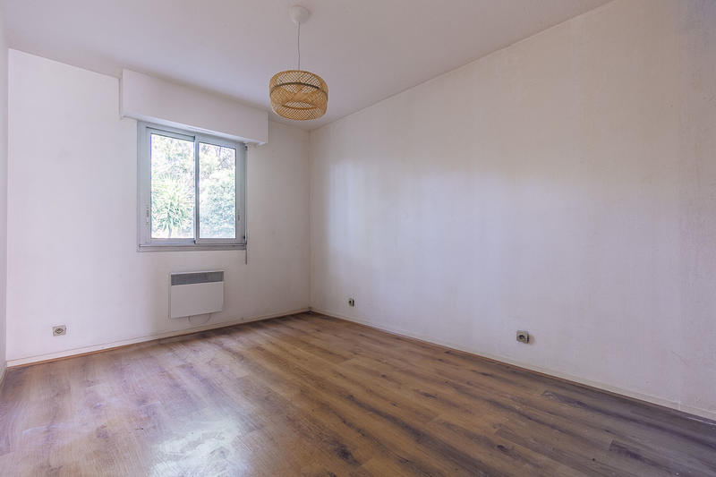 Appartement - 91 m² - 4 pièces