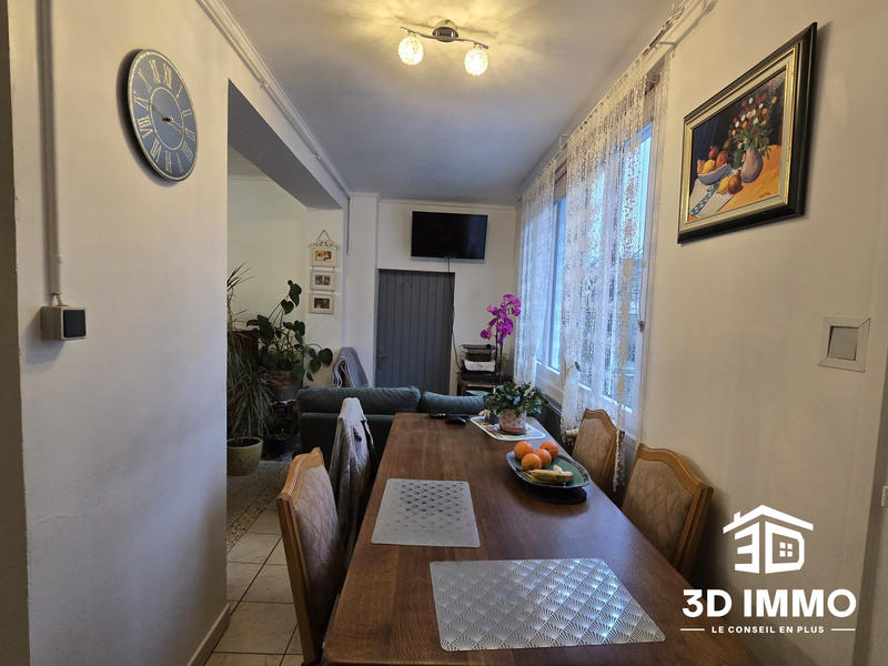 Maison - 84 m² - 6 pièces