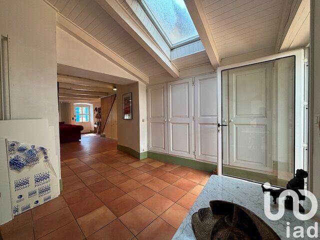 Maison - 300 m² - 10 pièces