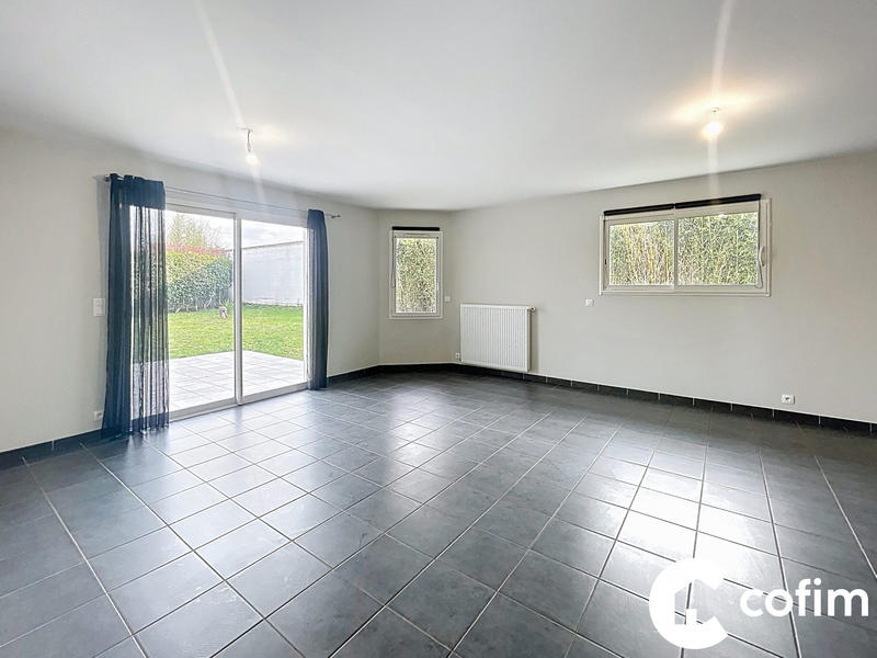 Maison - 93 m² - 4 pièces