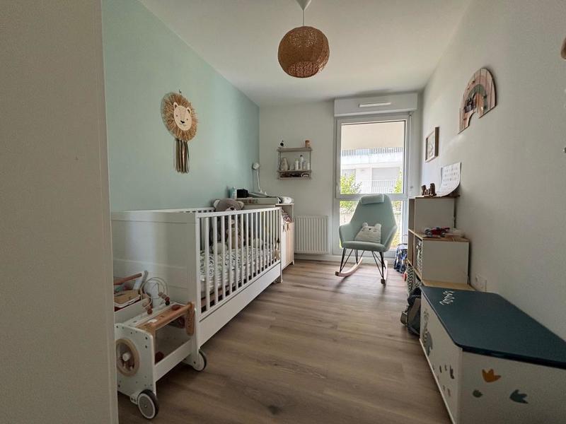 Appartement - 81 m² - 4 pièces