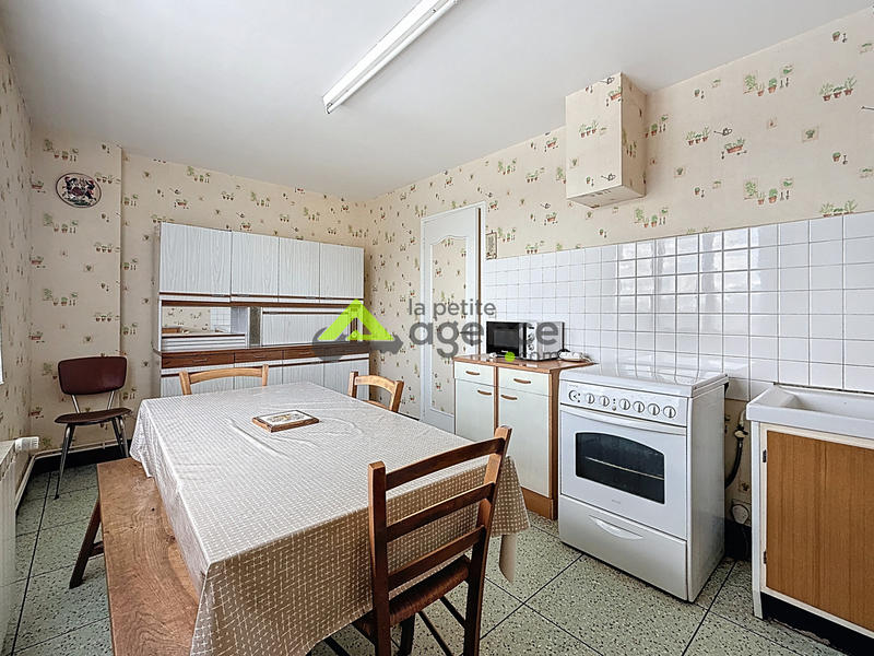 Maison - 95 m² - 4 pièces