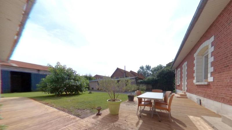 Maison - 204 m² - 6 pièces