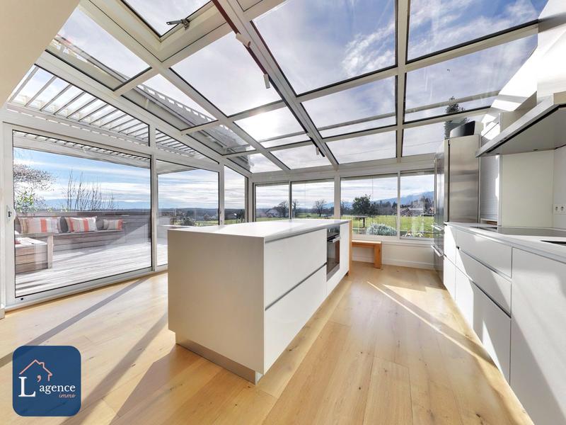 Appartement - 257 m² - 6 pièces