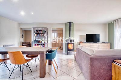 Pavillon - 133 m² - 6 pièces