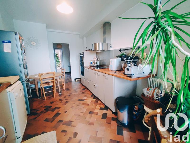 Appartement - 128 m² - 6 pièces