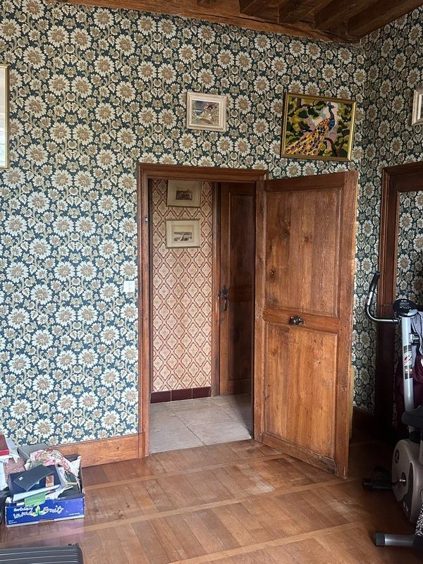 Maison - 218 m² - 8 pièces