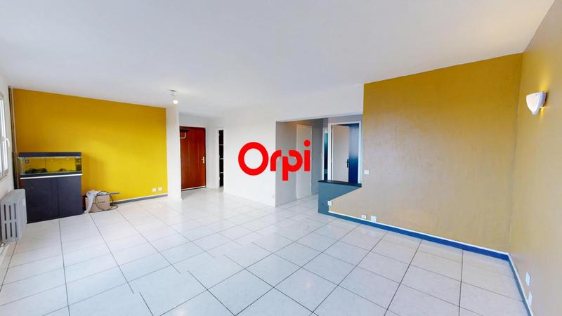 Appartement - 77 m² - 5 pièces