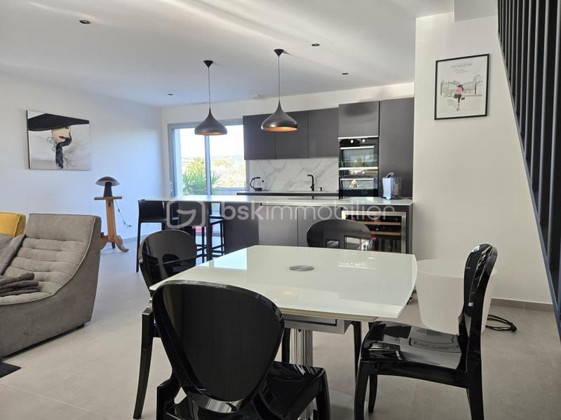 Maison - 131 m² - 5 pièces