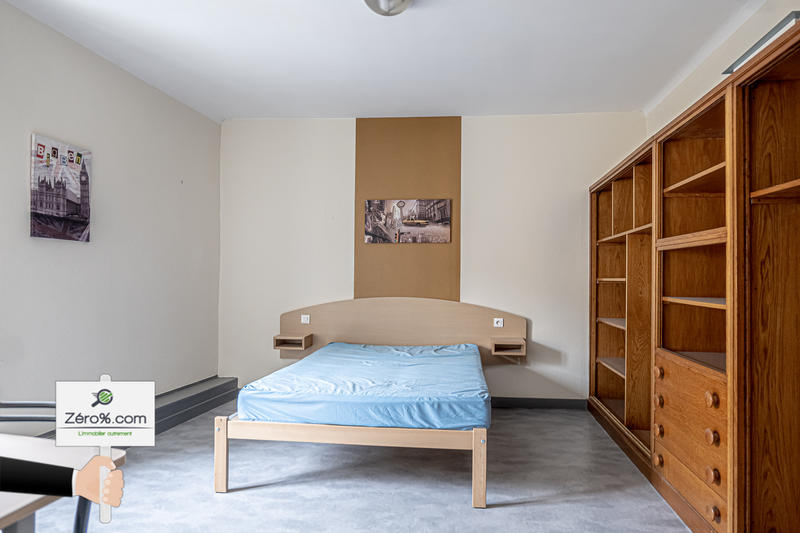 Immeuble - 451 m² - 17 pièces