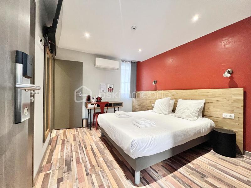 Bureau - 1 300 m² - 38 pièces