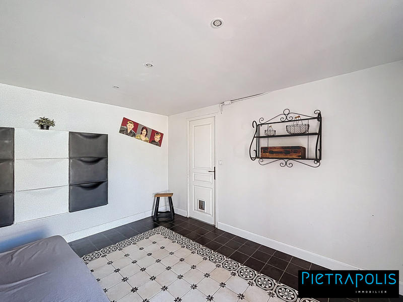 Maison - 191 m² - 7 pièces