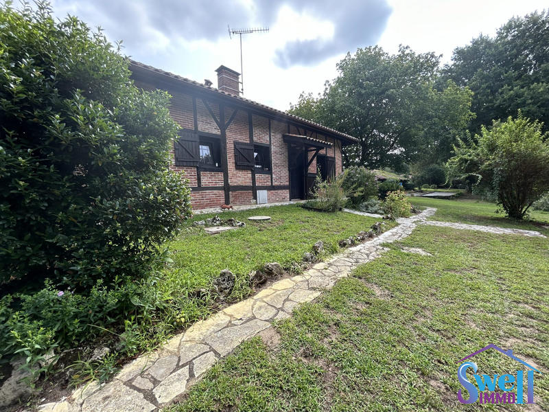 Maison ancienne - 205 m² - 11 pièces