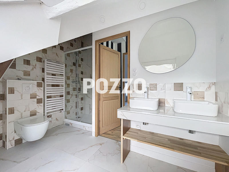 Appartement - 80 m² - 3 pièces