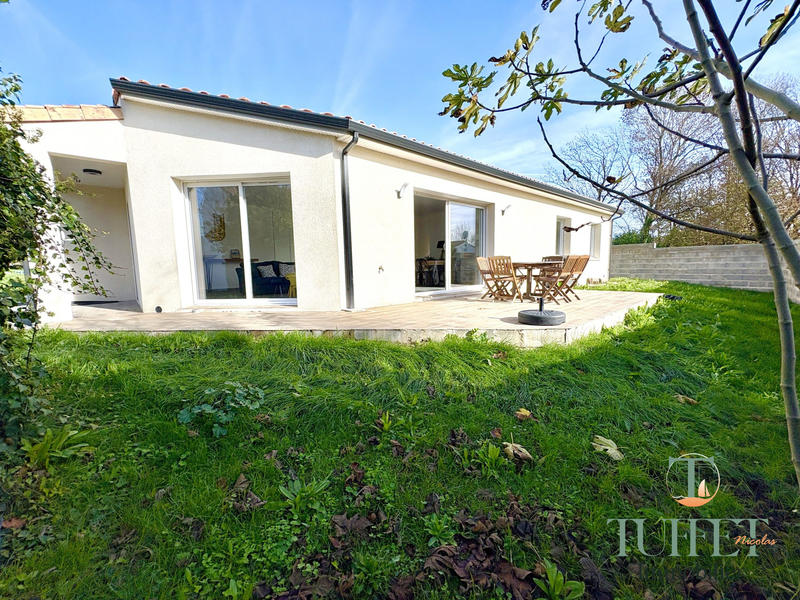 Maison - 91 m² - 4 pièces