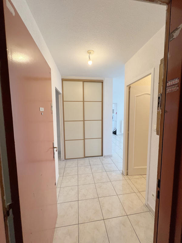 Appartement - 72 m² - 3 pièces