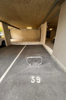 Parking / Garage - 8 m²