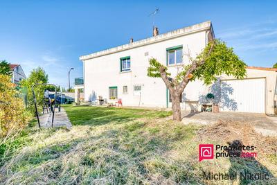 Maison - 254 m² - 10 pièces