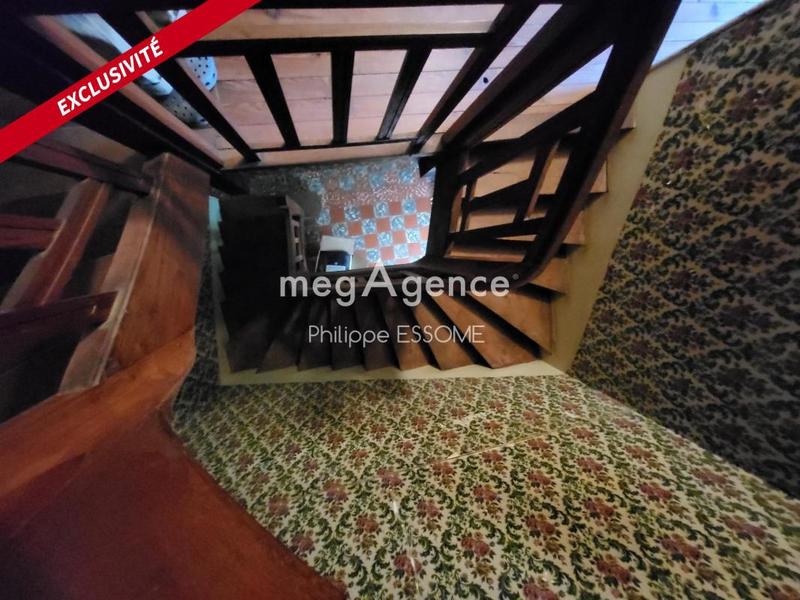 Maison - 320 m² - 13 pièces