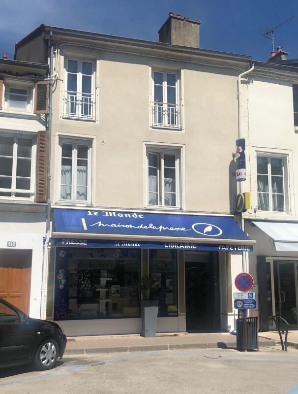 Local commercial - 110 m²