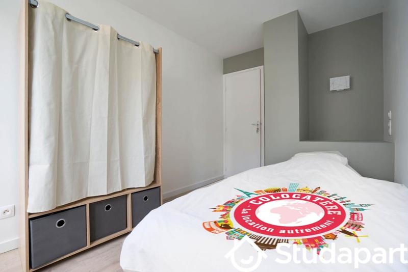 Chambre - 11 m² - 1 pièce