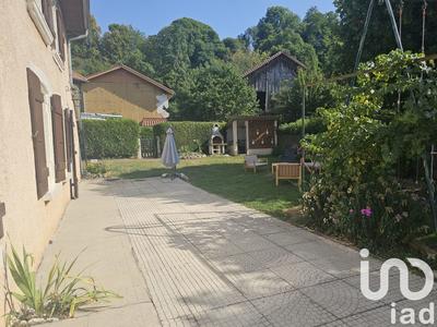 Maison - 166 m² - 8 pièces