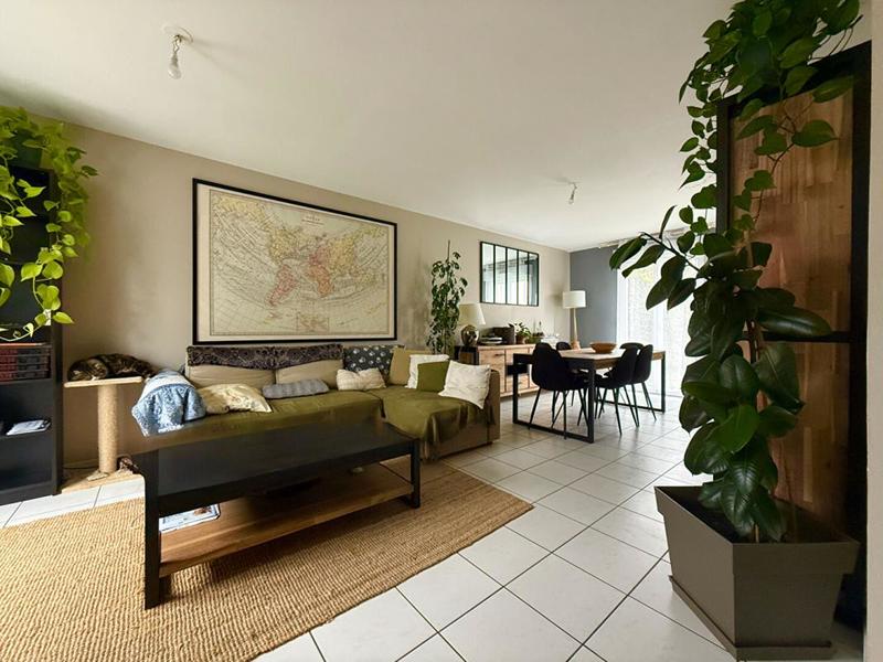 Maison - 84 m² - 5 pièces