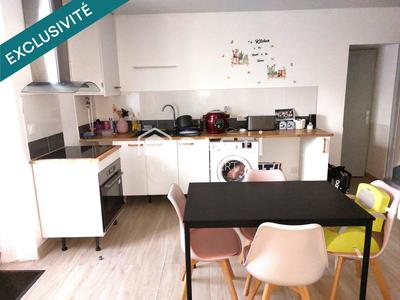 Maison - 98 m² - 5 pièces