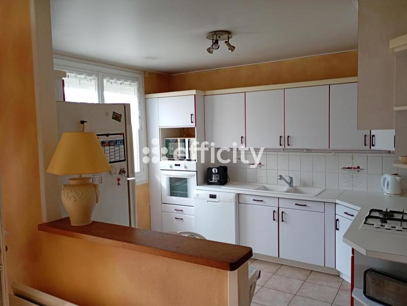 Maison - 82 m² - 4 pièces