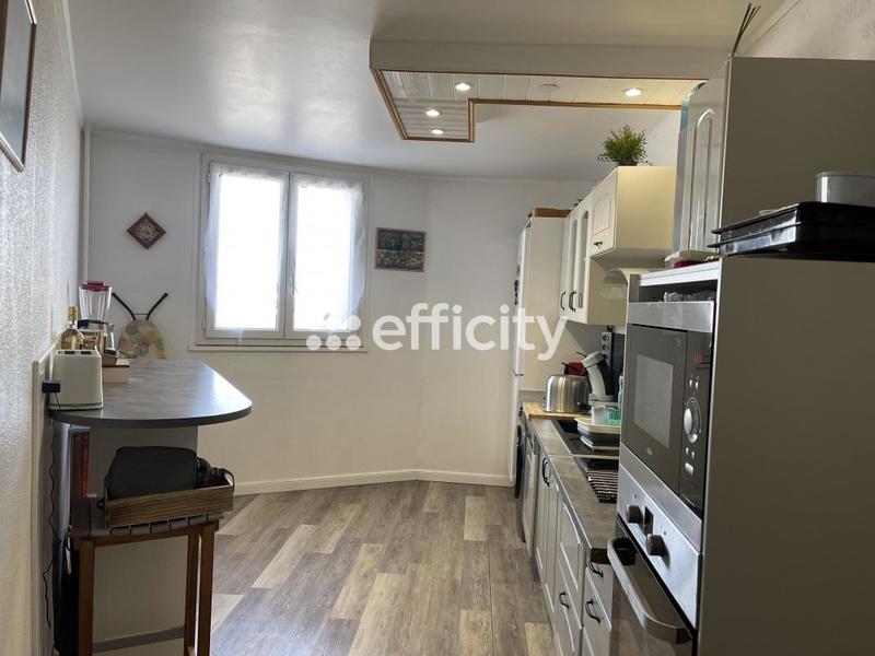 Appartement - 77 m² - 3 pièces