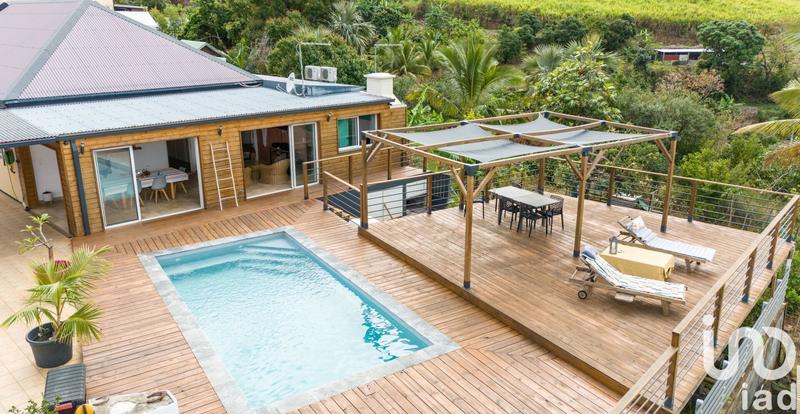 Maison - 190 m² - 7 pièces