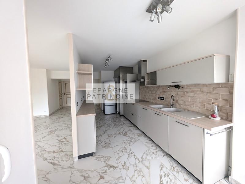 Appartement - 82 m² - 4 pièces