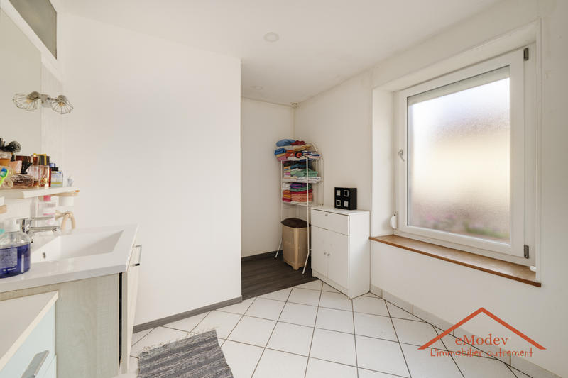 Maison - 200 m² - 5 pièces