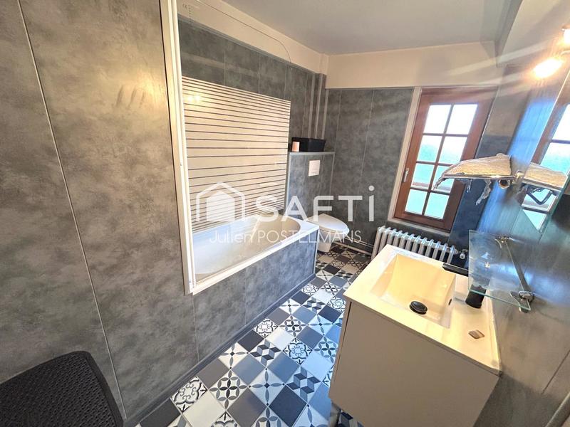 Maison - 201 m² - 8 pièces