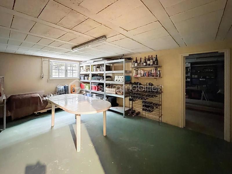 Maison - 167 m² - 7 pièces