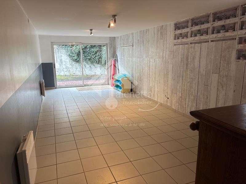 Maison - 149 m² - 7 pièces