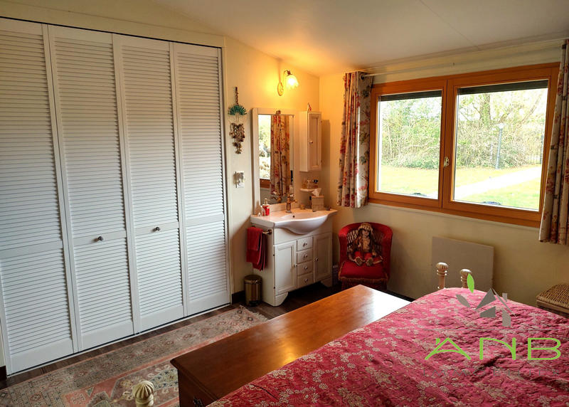 Maison - 96 m² - 4 pièces