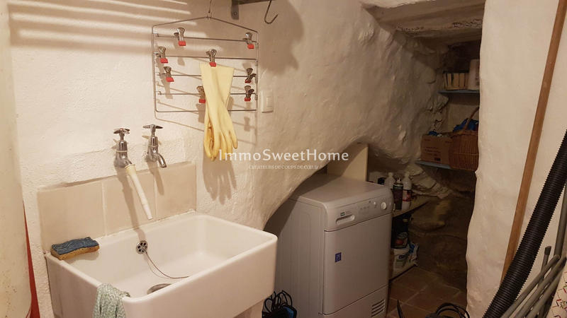 Maison - 143 m² - 7 pièces