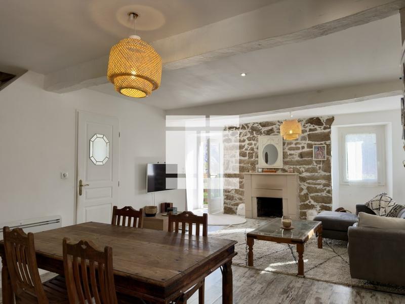 Maison de village - 128 m² - 4 pièces