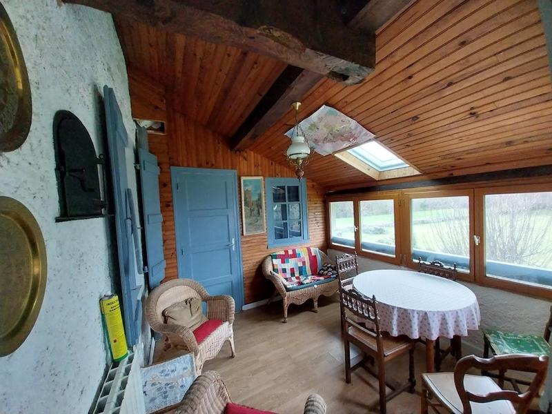 Maison - 180 m² - 7 pièces