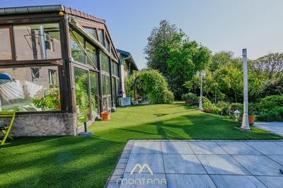 Bastide - 1 000 m² - 17 pièces