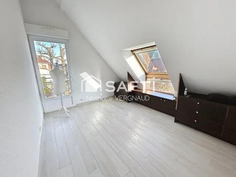 Maison - 107 m² - 5 pièces