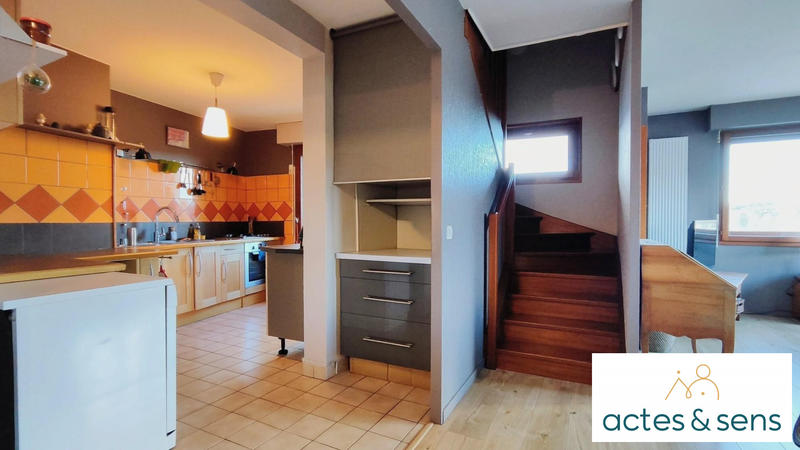 Duplex - 89 m² - 5 pièces