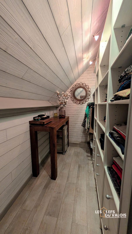 Maison - 98 m² - 4 pièces