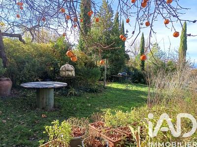 Maison de village - 250 m² - 8 pièces