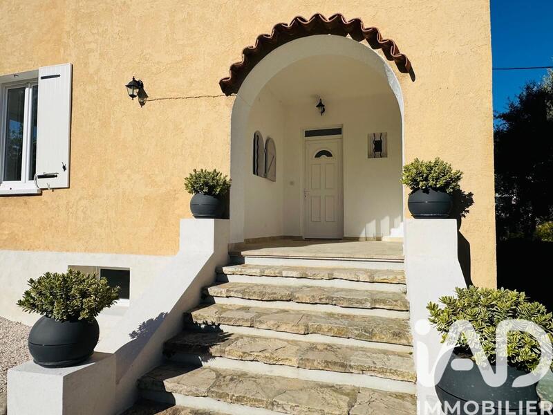 Maison de ville - 160 m² - 6 pièces