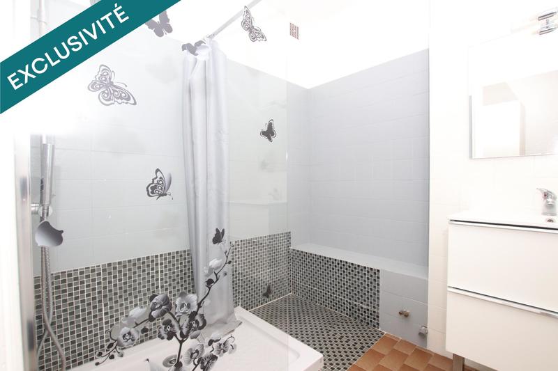 Maison - 240 m² - 7 pièces