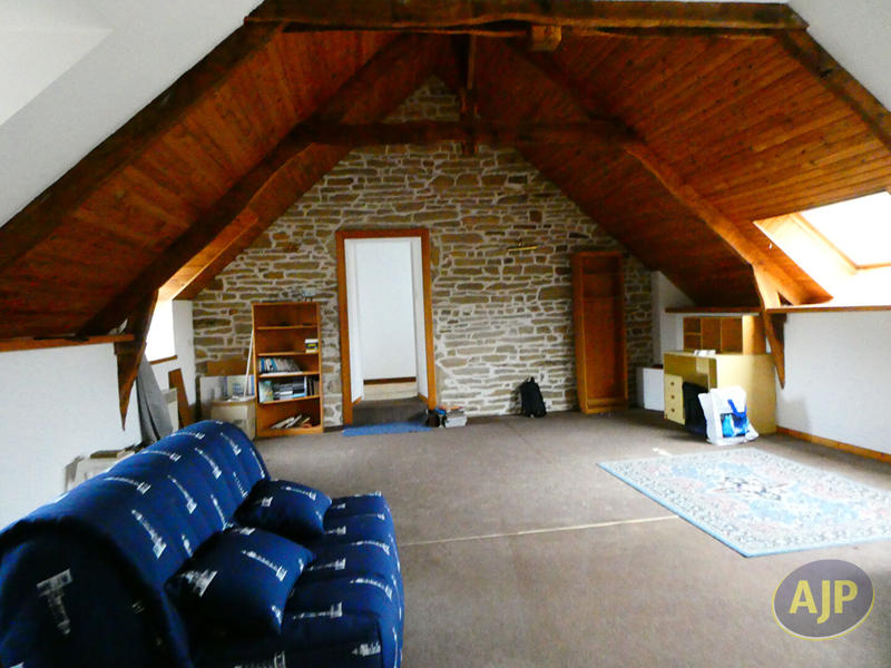 Maison - 168 m² - 6 pièces